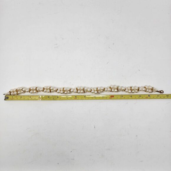 Vintage Twisted Two Strand  Faux Pearl Gold Tone Metal Accents Women's Necklace - Picture 6 of 12